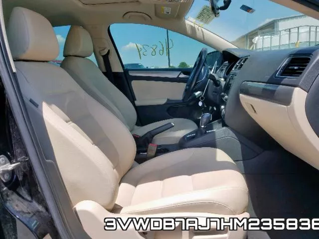 3VWDB7AJ7HM235836_5.webp