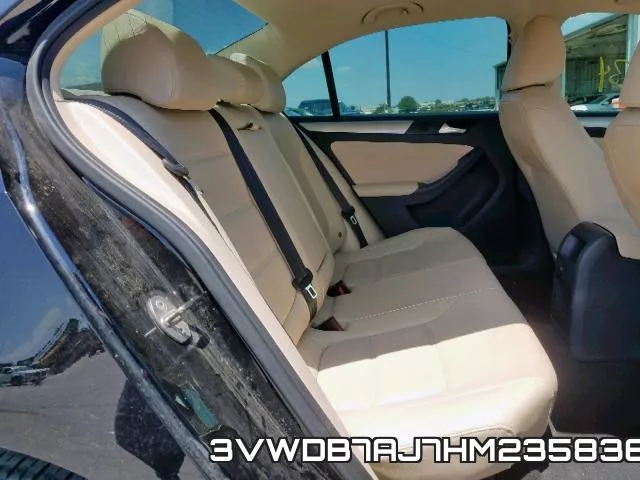 3VWDB7AJ7HM235836_6.webp