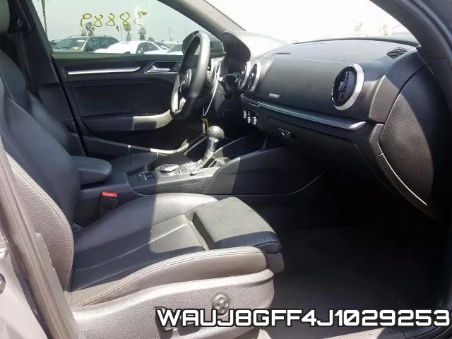 WAUJ8GFF4J1029253_5.webp