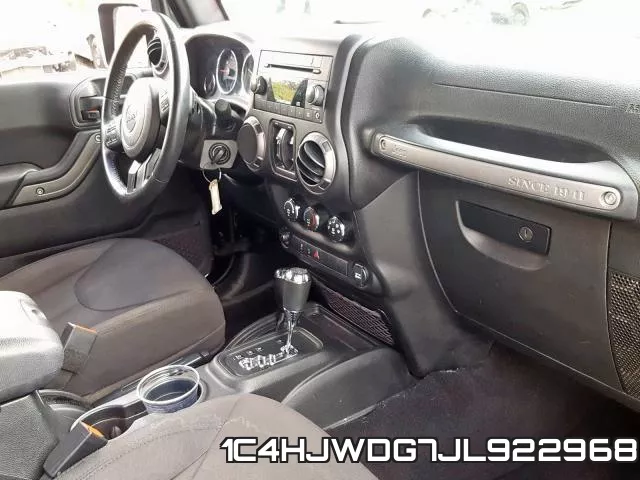 1C4HJWDG7JL922968_5.webp