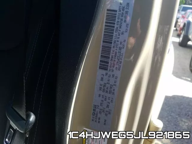 1C4HJWEG5JL921865_10.webp