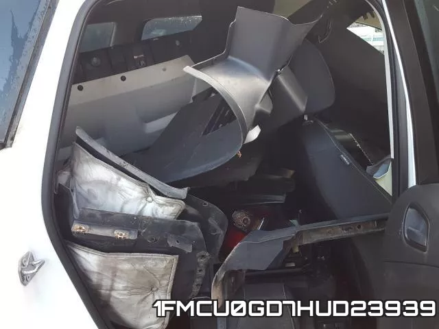 1FMCU0GD7HUD23939_6.webp