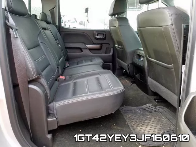1GT42YEY3JF160610_6.webp