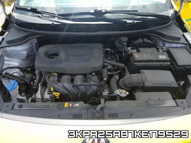 3KPA25AB7KE179529_7.webp