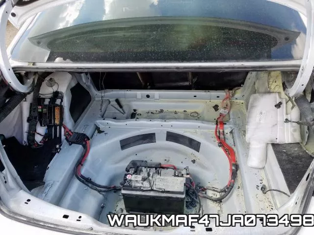 WAUKMAF47JA073498_9.webp