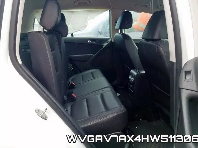 WVGAV7AX4HW511306_6.webp