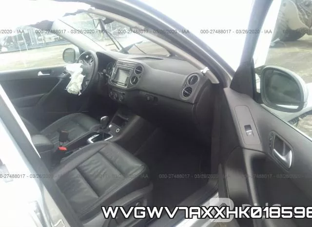 WVGWV7AXXHK018596_5.webp