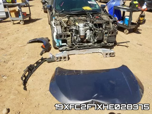 19XFC2F7XHE028375_9.webp