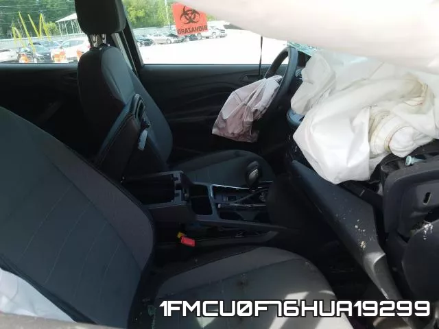 1FMCU0F76HUA19299_5.webp