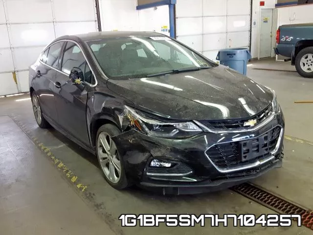 1G1BF5SM7H7104257