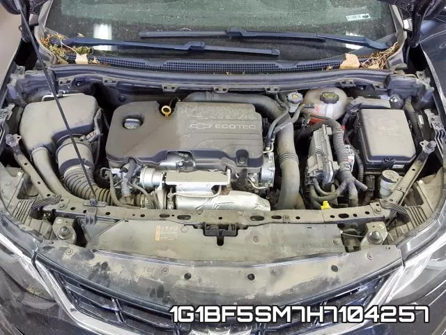 1G1BF5SM7H7104257_7.webp