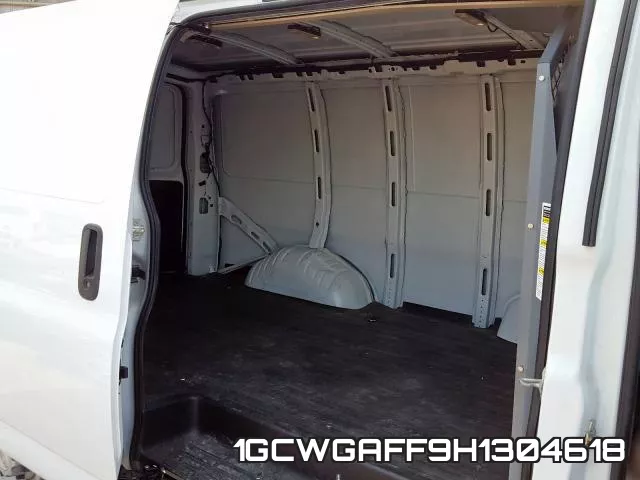 1GCWGAFF9H1304618_6.webp