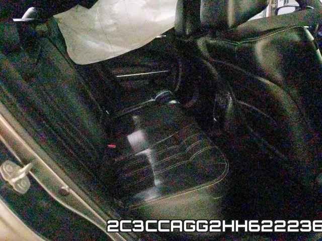 2C3CCAGG2HH622236_6.webp