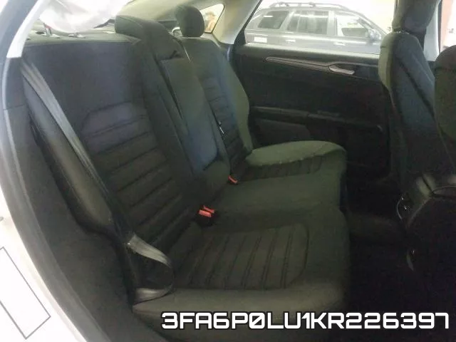 3FA6P0LU1KR226397_6.webp