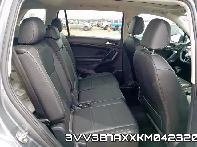 3VV3B7AXXKM042320_6.webp
