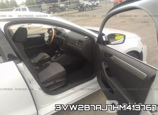 3VW2B7AJ7HM413767_5.webp