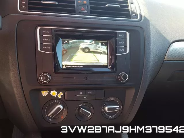 3VW2B7AJ9HM379542_9.webp