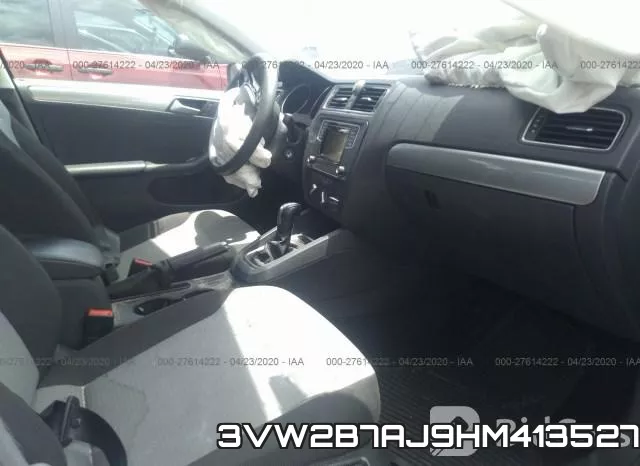 3VW2B7AJ9HM413527_5.webp