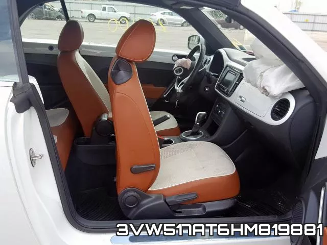 3VW517AT6HM819881_5.webp