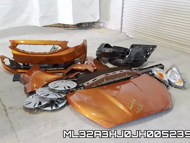 ML32A3HJ0JH005239_9.webp
