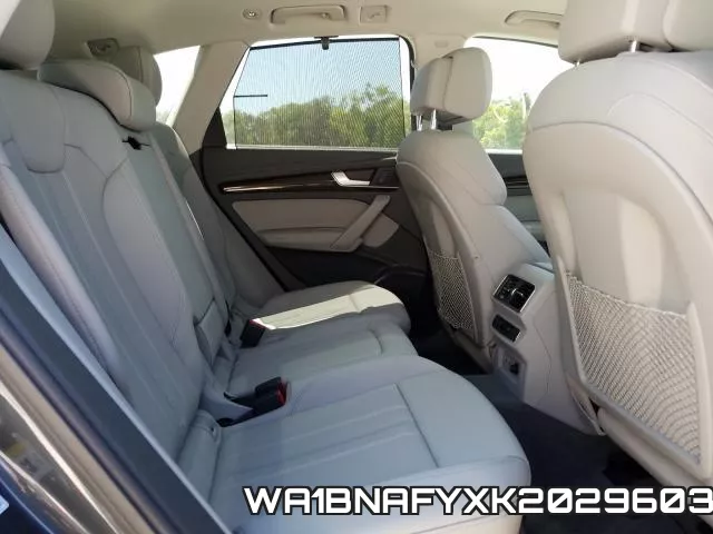 WA1BNAFYXK2029603_6.webp