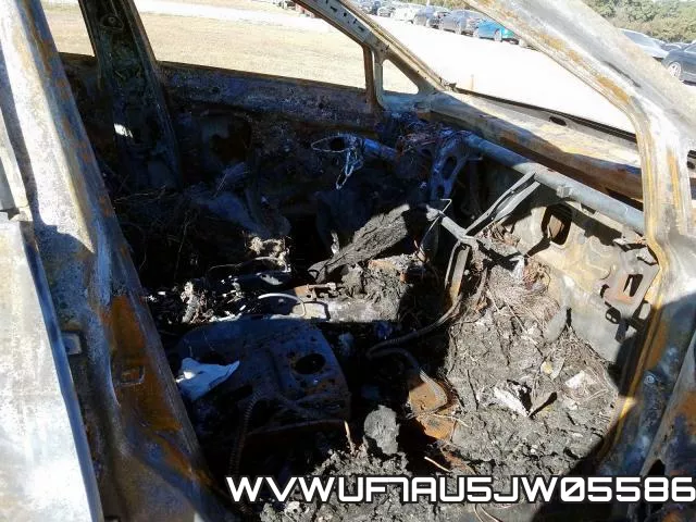 WVWUF7AU5JW055861_5.webp