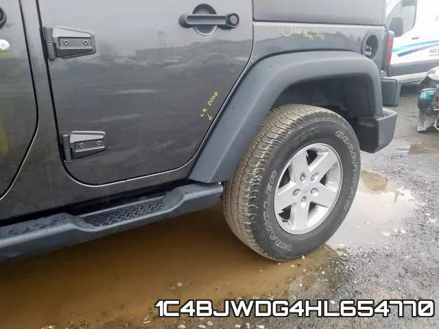 1C4BJWDG4HL654770_9.webp