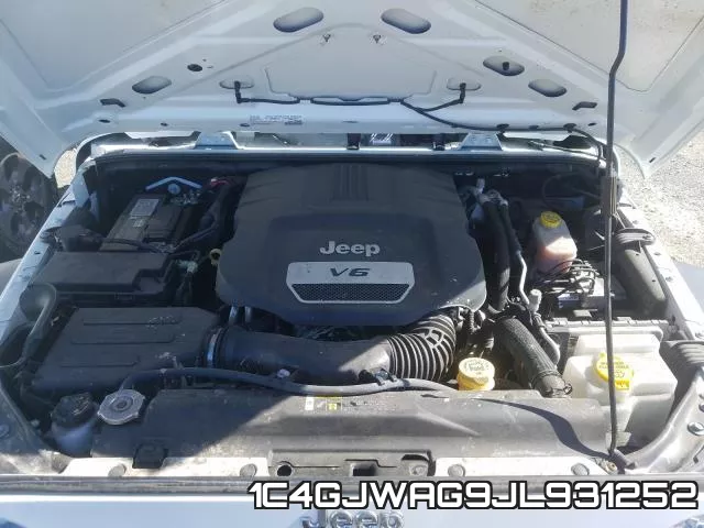 1C4GJWAG9JL931252_7.webp