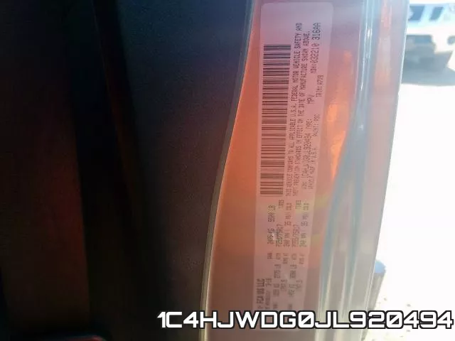 1C4HJWDG0JL920494_10.webp