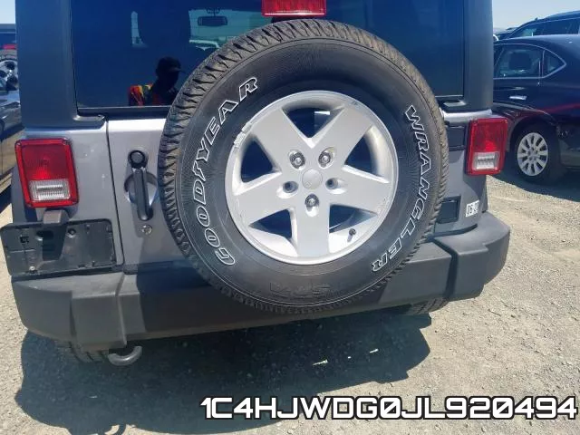 1C4HJWDG0JL920494_9.webp