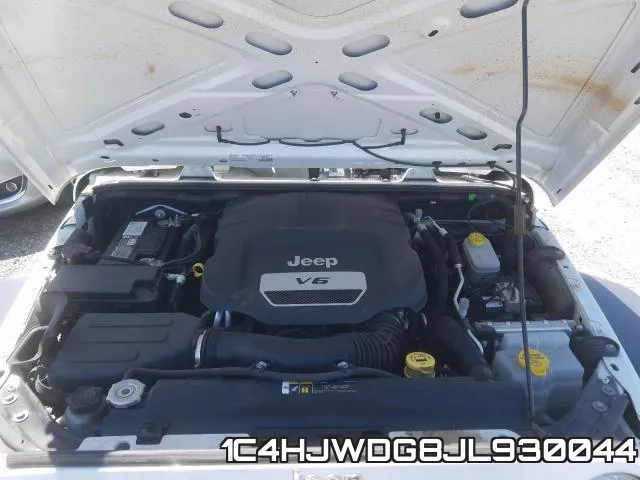 1C4HJWDG8JL930044_7.webp