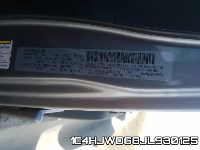 1C4HJWDG8JL930125_10.webp