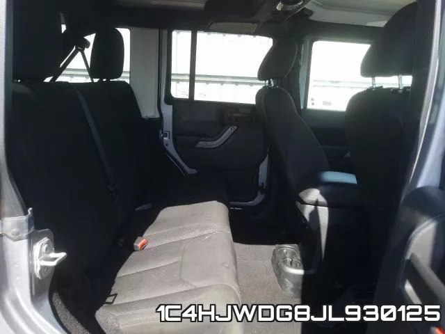1C4HJWDG8JL930125_6.webp