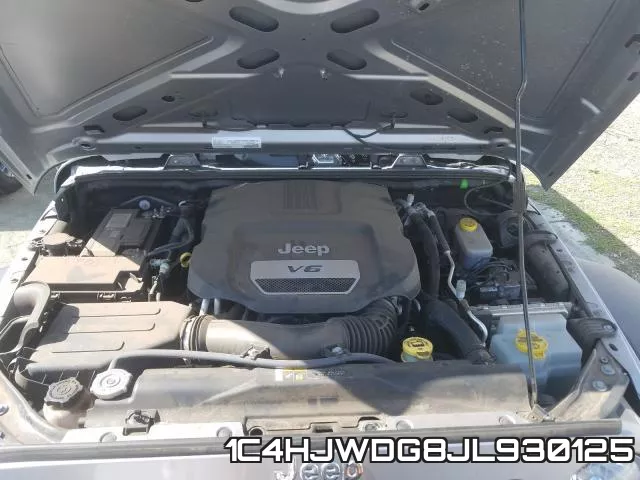 1C4HJWDG8JL930125_7.webp