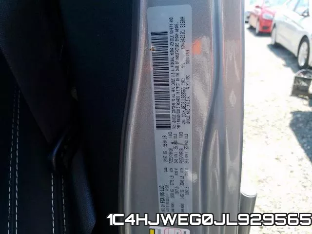 1C4HJWEG0JL929565_10.webp