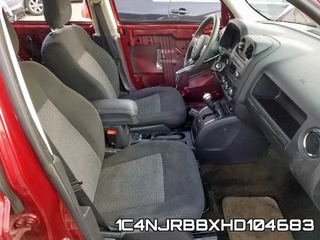 1C4NJRBBXHD104683_5.webp