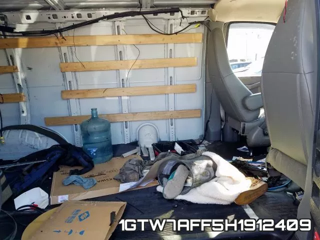 1GTW7AFF5H1912409_6.webp