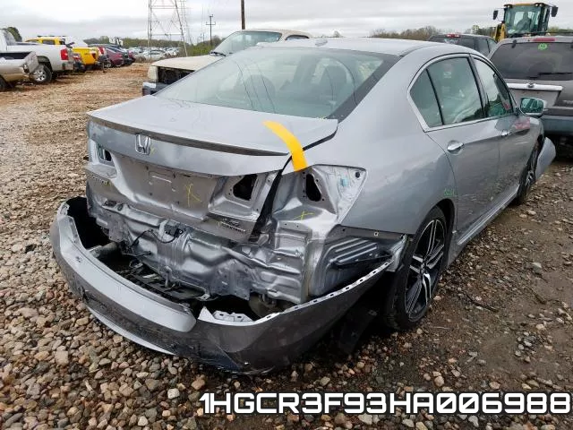 1HGCR3F93HA006988_4.webp