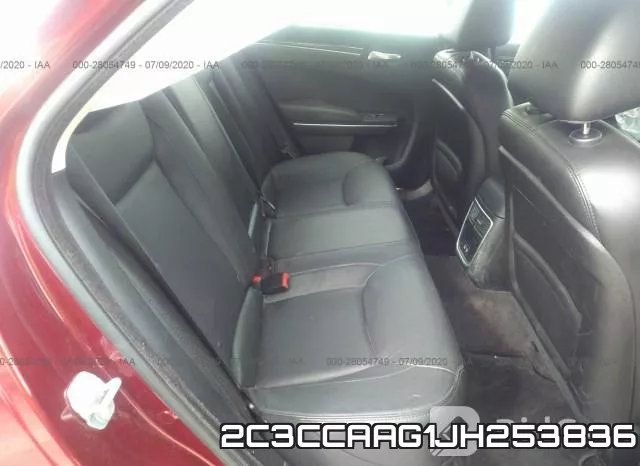 2C3CCAAG1JH253836_8.webp