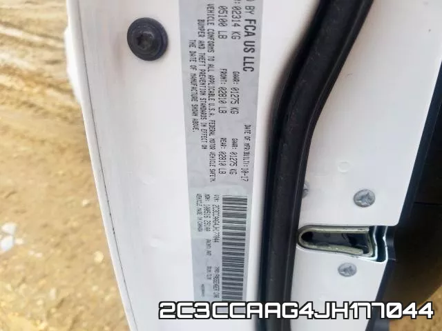 2C3CCAAG4JH177044_10.webp