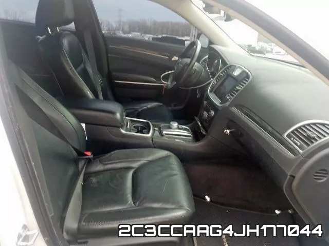 2C3CCAAG4JH177044_5.webp