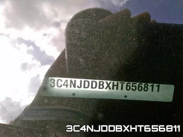 3C4NJDDBXHT656811_10.webp