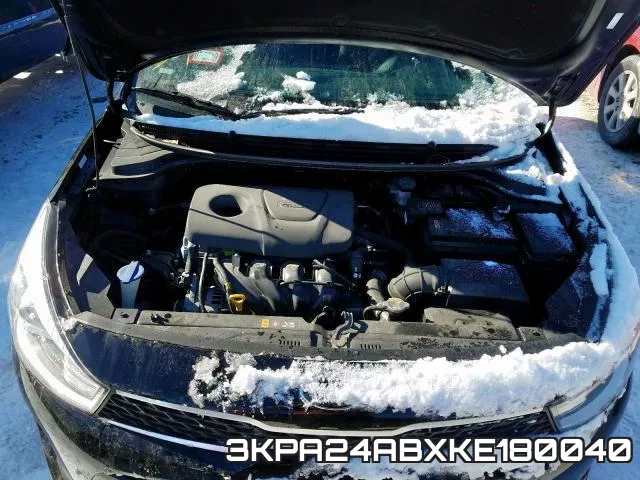 3KPA24ABXKE180040_7.webp