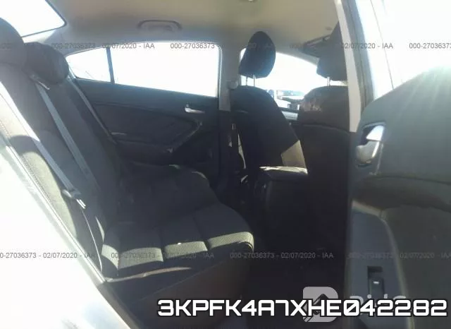 3KPFK4A7XHE042282_8.webp