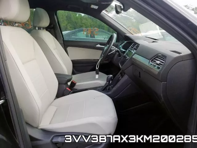 3VV3B7AX3KM200285_5.webp