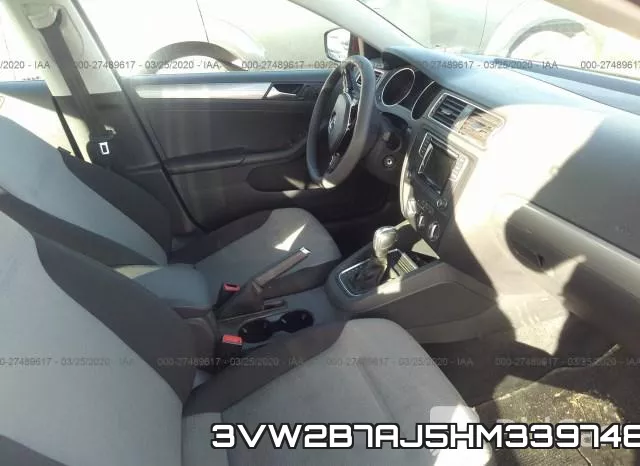 3VW2B7AJ5HM339748