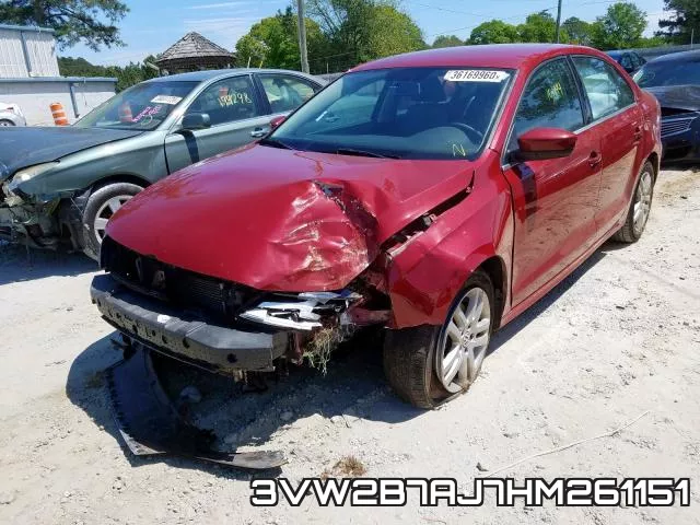 3VW2B7AJ7HM261151_2.webp