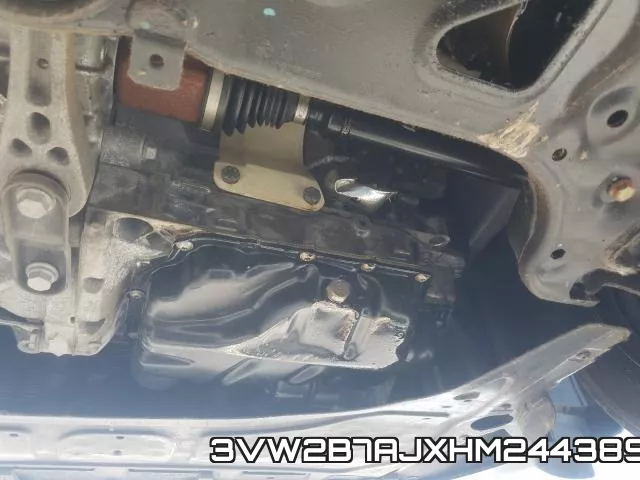 3VW2B7AJXHM244389_9.webp