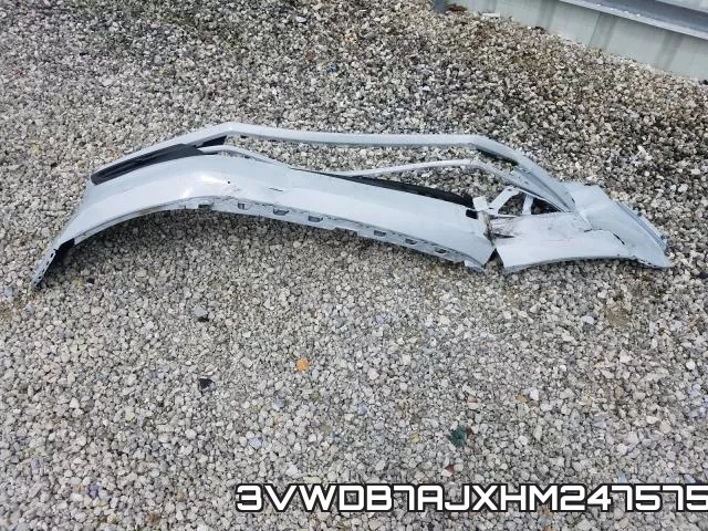 3VWDB7AJXHM247575_9.webp