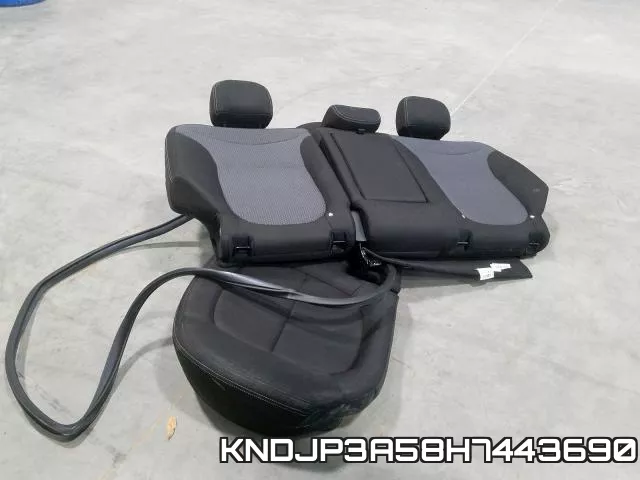 KNDJP3A58H7443690_9.webp